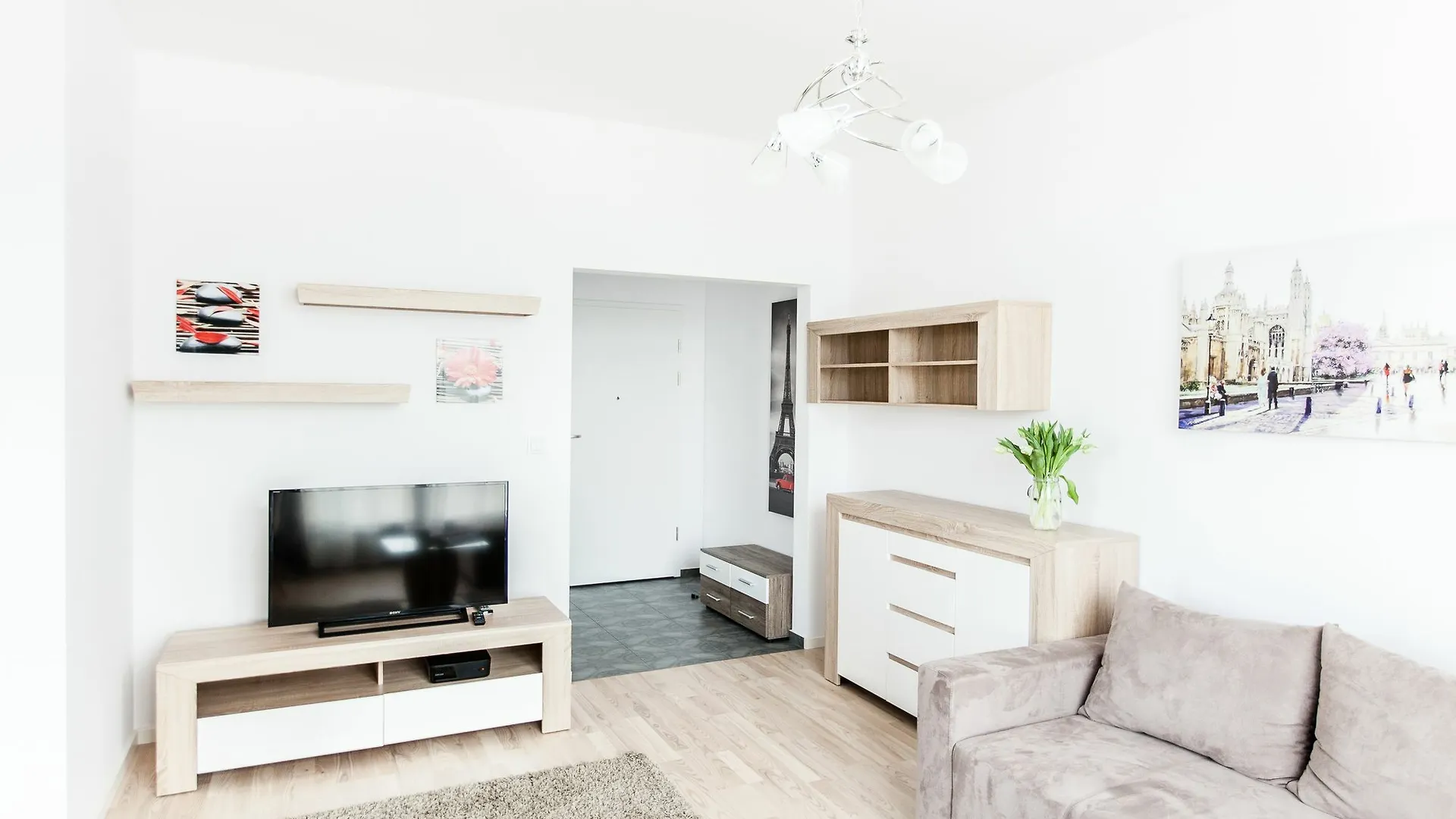 Warsaw Aparthotel 폴란드